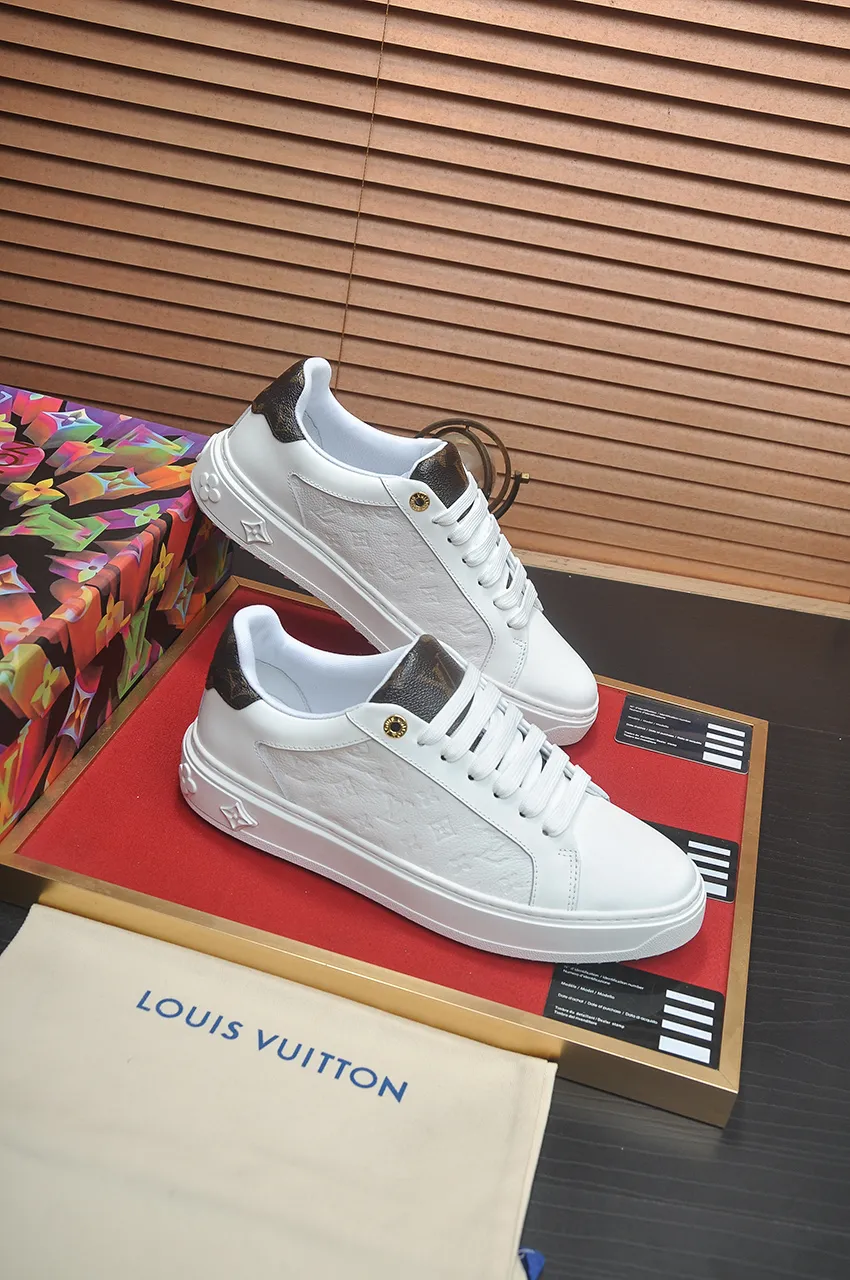 Men's shoes 💰540💶[LOUIS VUITTON] Original order price (water-dyed cowhide lining) new model 🍀LV Louis Vuitton * - top version of LV classic trendy shoes! Made of imported original cowhide, water-dyed cowhide lining, and original wear-resistant rubber outsole! High quality products! Code number 38-45 (45 is custom-made and cannot be returned or exchanged)